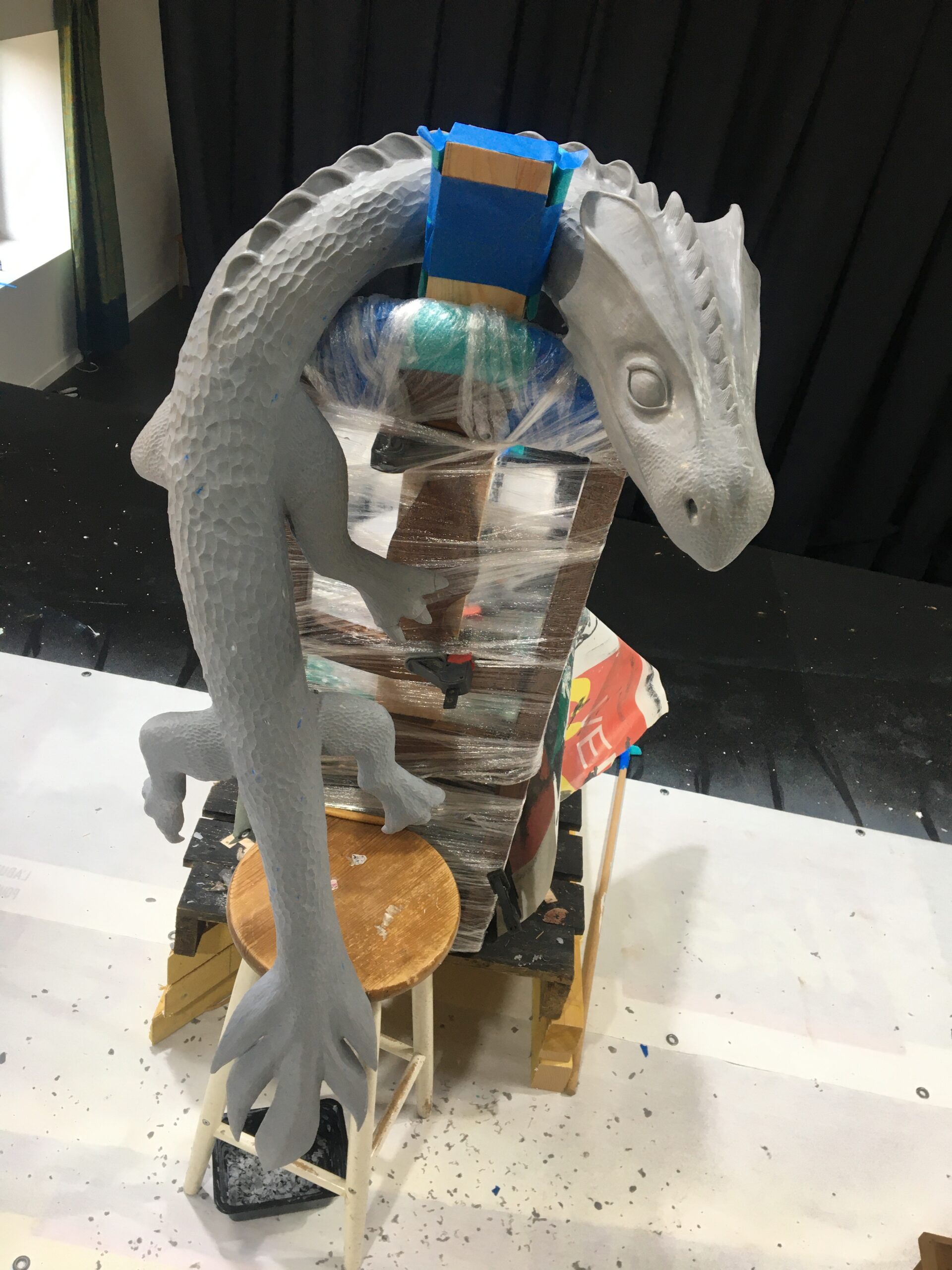 Chant I - Hot Bodies